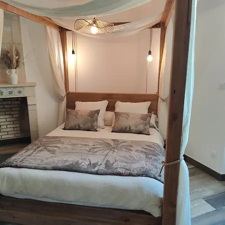 Les Des Ardillers Panzió Saint-Pierre-le-Vieux